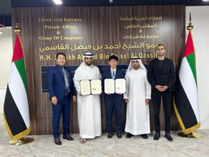 EcoShuMi’s Co-Founder, Bruce Jeong who is also Principal  of Middle East Investments has orchestrated a groundbreaking moment! The distinguished Middle East investment expert has facilitated a momentous Memorandum of Understanding (MOU) signing between Aiitone and the UAE Royal Family. 
